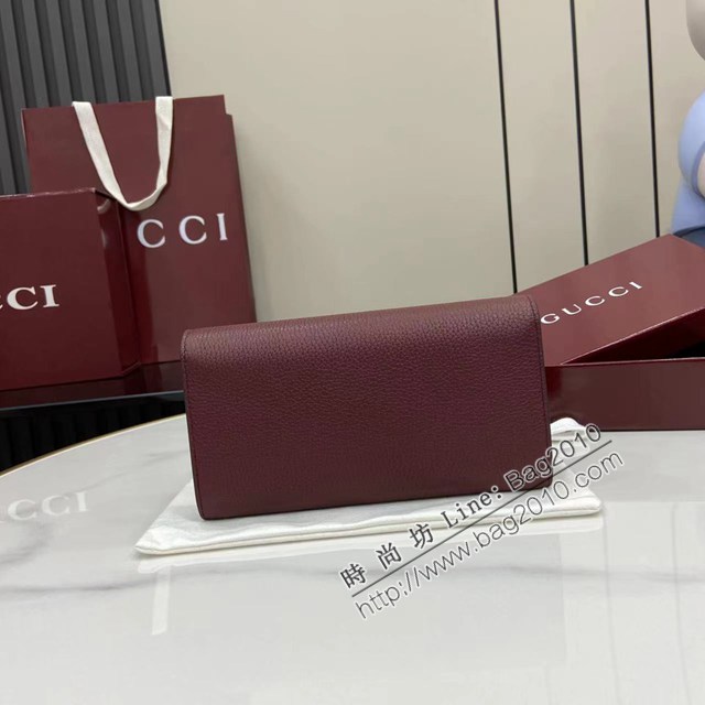Gucci專櫃古馳最新款Softbit系列大號半馬銜扣翻蓋長錢包 jh2966型號：828147